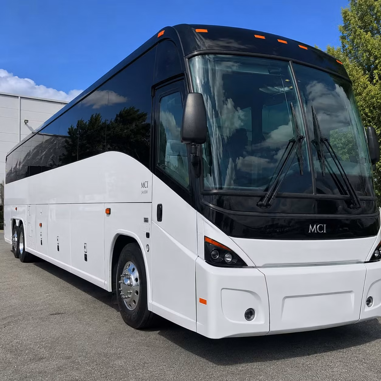 group airport shuttles for silicon valley s busiest corporate travelers