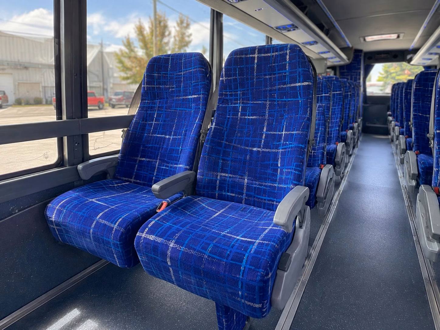 sunnyvale fan groups heading to levi s stadium will love a private charter bus